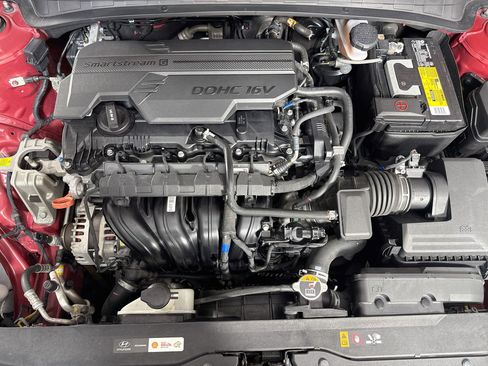 Used 2023 Hyundai Elantra SEL w/ Cargo Package FWD image 39