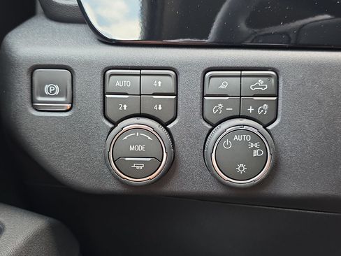 New 2026 Chevrolet Silverado 1500 LT w/ All Star Edition Plus AWD/4WD image 24