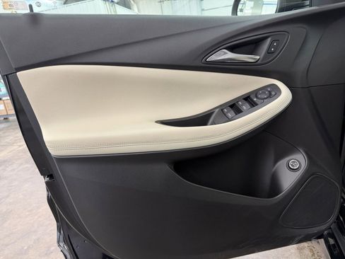 Used 2021 Buick Encore GX Select w/ Sport Touring Package image 22