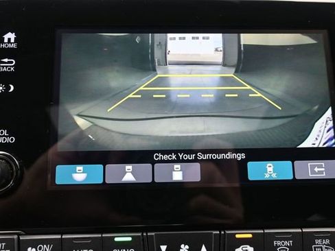 Used 2022 Honda Odyssey Elite image 47