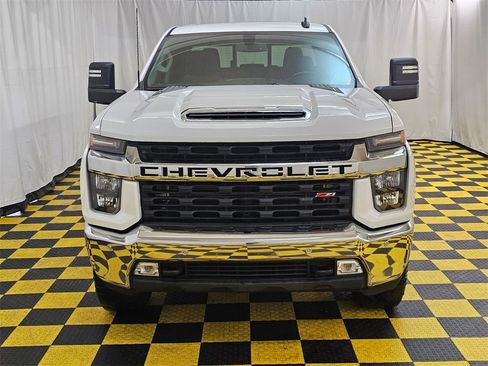 Used 2022 Chevrolet Silverado 2500 LT w/ Convenience Package image 8