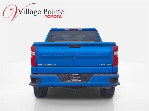 Used 2024 Chevrolet Silverado 1500 Custom image 5