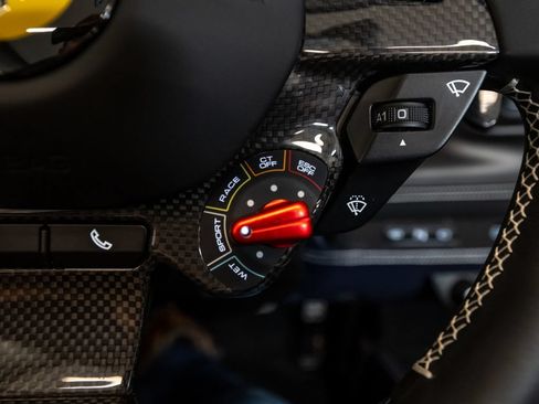 Certified 2023 Ferrari F8 Tributo RWD image 30