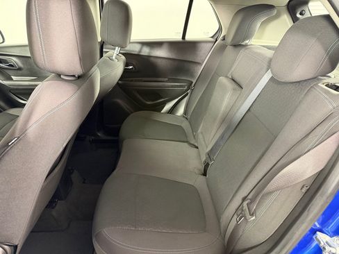 Used 2016 Chevrolet Trax LS FWD image 18