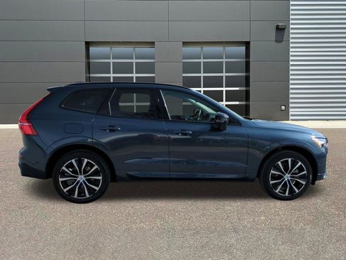 Certified 2025 Volvo XC60 B5 Plus image 8