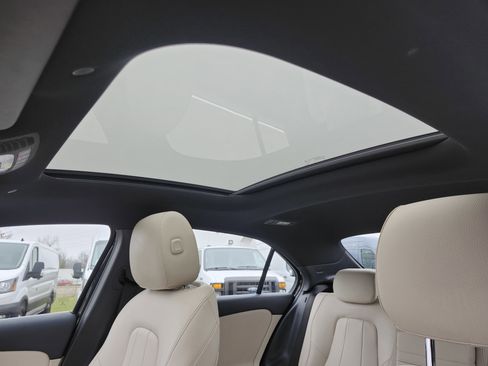 Used 2019 Mercedes-Benz A 220 4MATIC image 2