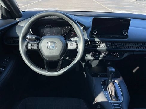 Certified 2023 Honda HR-V Sport image 11