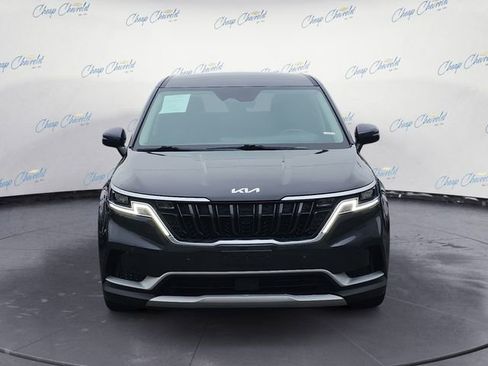 Used 2022 Kia Carnival EX FWD image 8