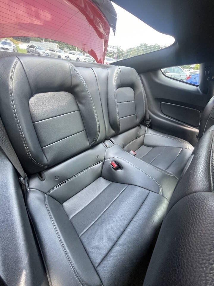 Used 2015 Ford Mustang GT Premium w/ Equipment Group 401A RWD image 16