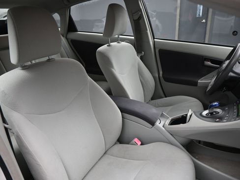 Used 2011 Toyota Prius Three image 20