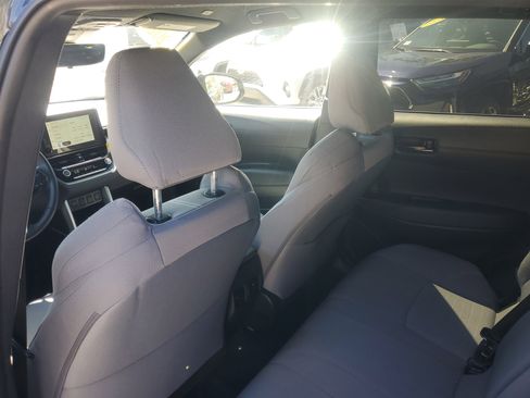 Certified 2024 Toyota Corolla Cross SE image 12