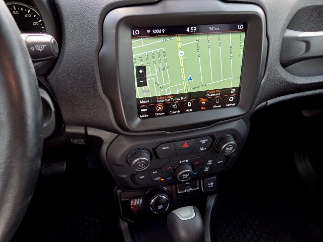 Used 2022 Jeep Renegade Latitude w/ Convenience Group AWD/4WD image 22