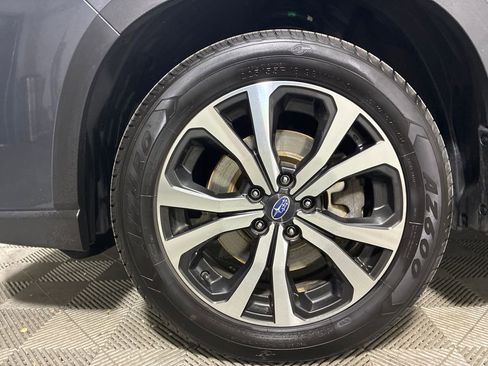 Used 2023 Subaru Forester Limited AWD/4WD image 36