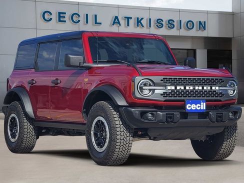 New 2026 Ford Bronco Badlands AWD/4WD image 1