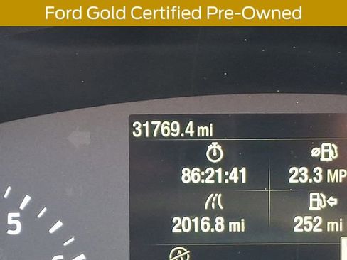 Certified 2022 Ford Escape SE w/ SE Sport Appearance Package image 25