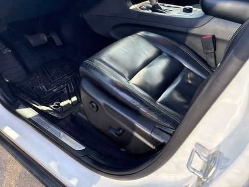 Certified 2017 Jeep Grand Cherokee Limited image 10