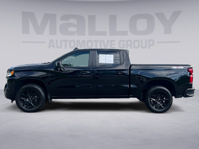 Used 2023 Chevrolet Silverado 1500 RST w/ Convenience Package II AWD/4WD image 2
