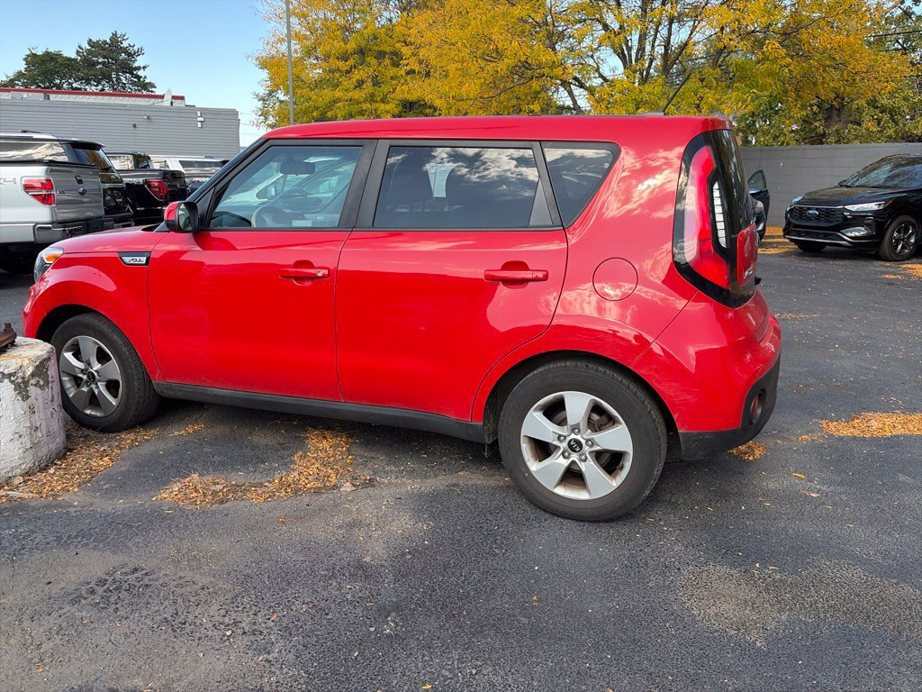 Used 2019 Kia Soul FWD image 5
