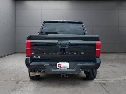 Certified 2025 Toyota Tacoma SR5 AWD/4WD image 63