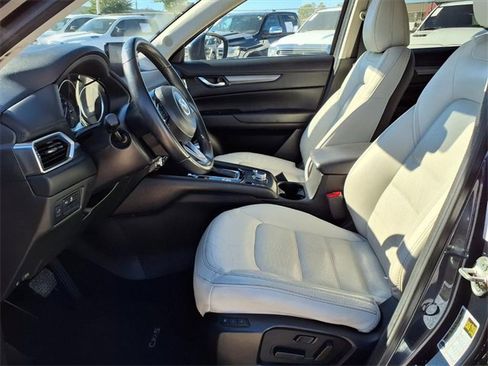 Used 2022 MAZDA CX-5 AWD 2.5 S w/ Preferred Package image 18