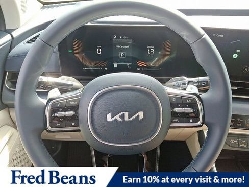 New 2026 Kia Carnival EX image 13