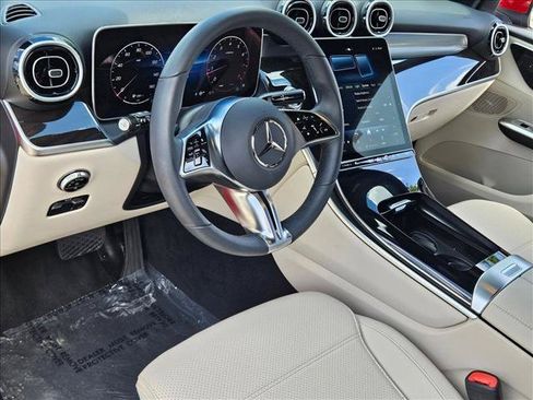 Used 2026 Mercedes-Benz GLC 300 image 10