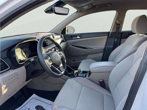 Used 2019 Hyundai Tucson Sport image 9
