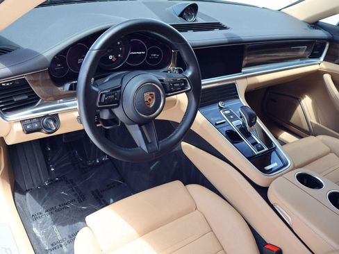 Certified 2023 Porsche Panamera Platinum Edition RWD image 4