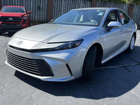 New 2026 Toyota Camry LE w/ Convenience Package FWD image 7