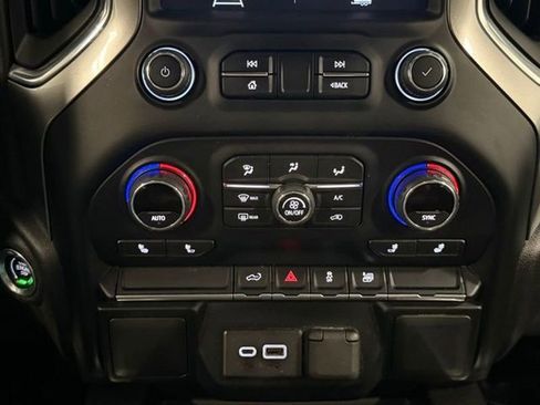 Used 2022 Chevrolet Silverado 1500 RST image 30