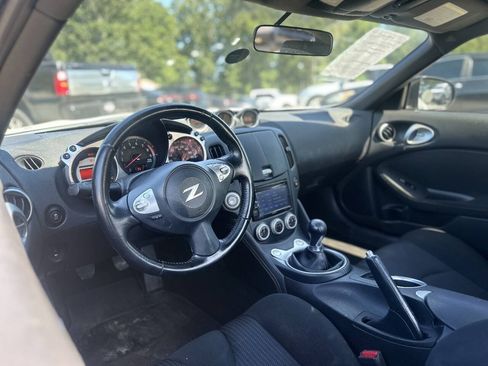 Used 2012 Nissan 370Z Coupe w/ Sport Pkg RWD image 17