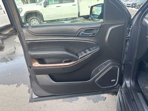 Used 2017 Chevrolet Tahoe LT image 11