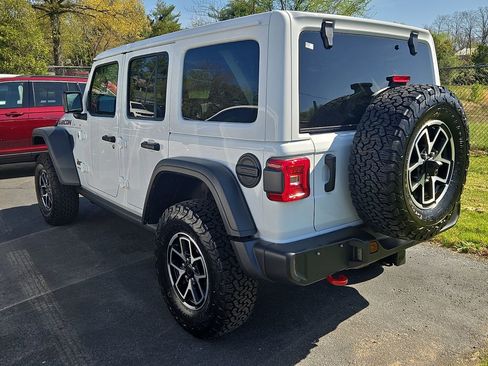 New 2026 Jeep Wrangler Unlimited Rubicon AWD/4WD image 3