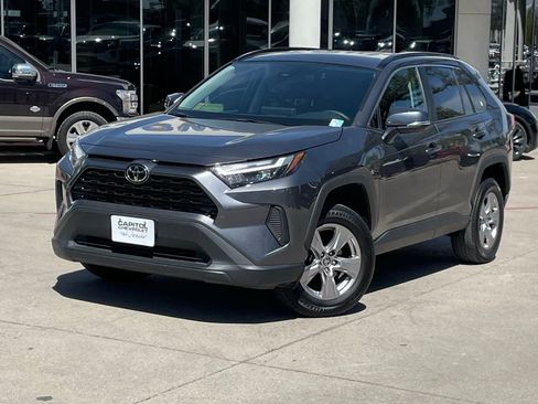 Used 2024 Toyota RAV4 XLE image 10