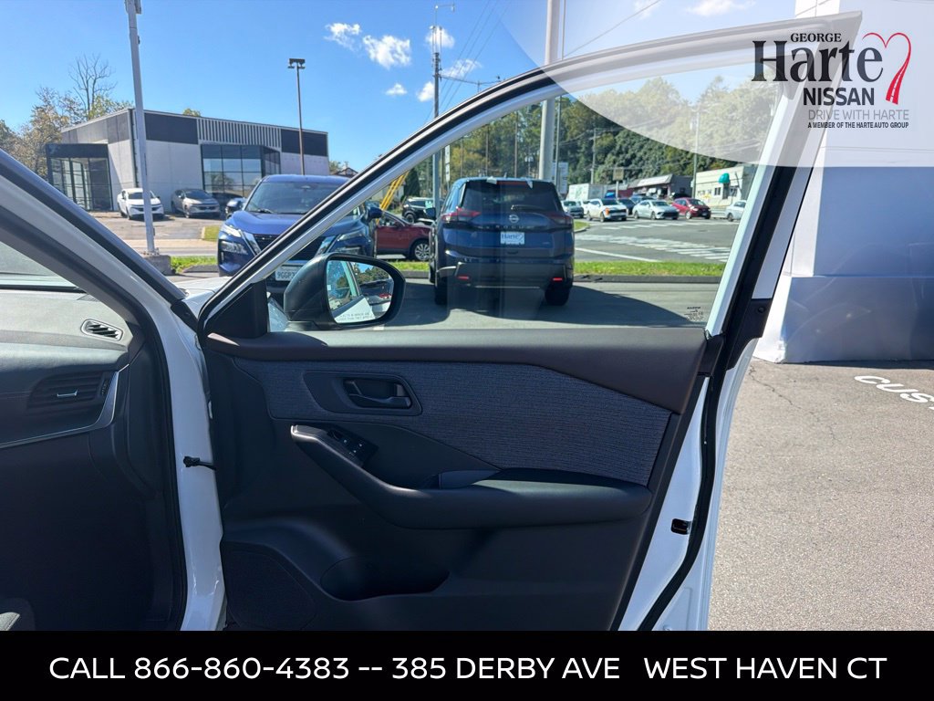 Certified 2023 Nissan Rogue S AWD/4WD image 31