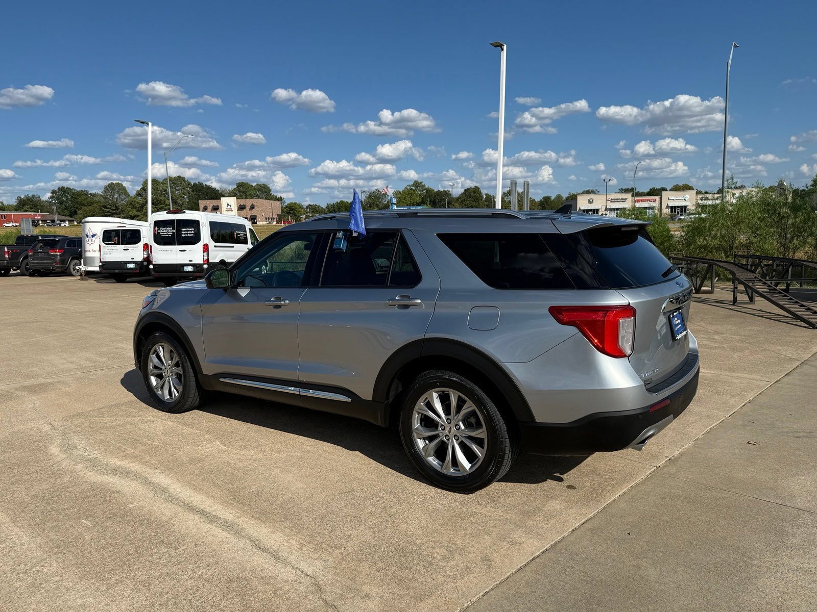 Certified 2024 Ford Explorer Limited RWD image 7