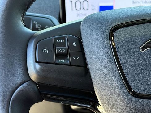 Used 2024 Ford Mustang Mach-E Premium image 19