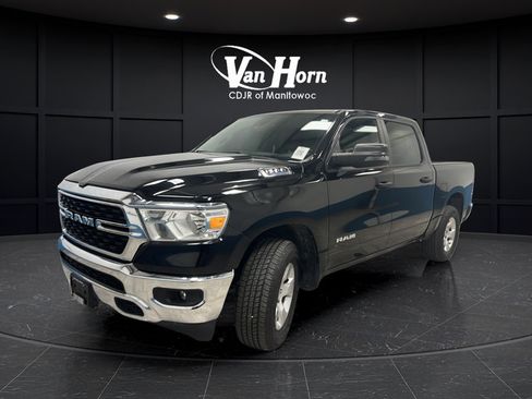 Used 2023 RAM 1500 Big Horn AWD/4WD image 3