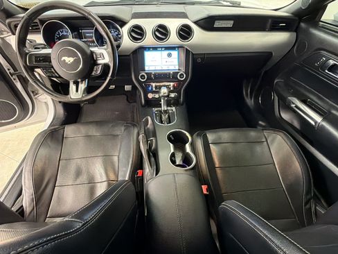 Used 2017 Ford Mustang GT Premium RWD image 15