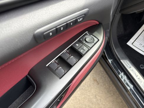 Used 2024 Lexus NX 450h+ AWD w/ Luxury Package image 15