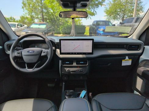 New 2026 Ford Maverick Lobo AWD/4WD image 8