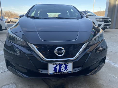 Used 2018 Nissan Leaf SV w/ Protection Package image 10
