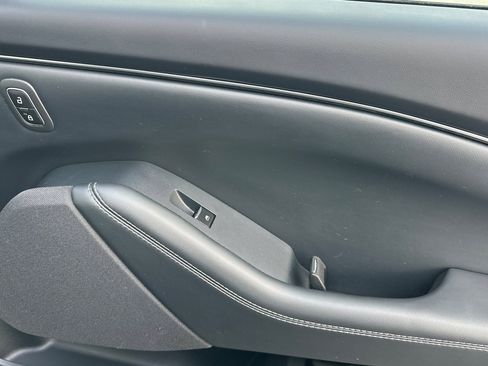 Used 2023 Ford Mustang Mach-E Select image 22