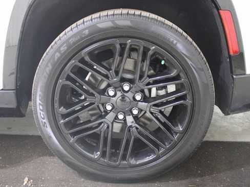 Used 2023 Jeep Wagoneer Series II image 31