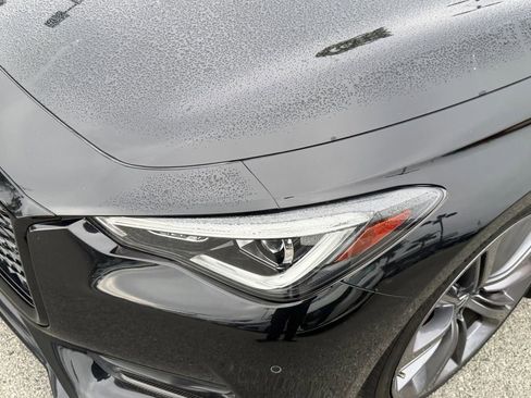 Used 2022 INFINITI Q60 Red Sport 400 w/ Carbon Fiber Package image 35