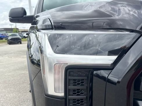 Used 2025 Toyota Tundra SR5 w/ SR5 Premium Package RWD image 11