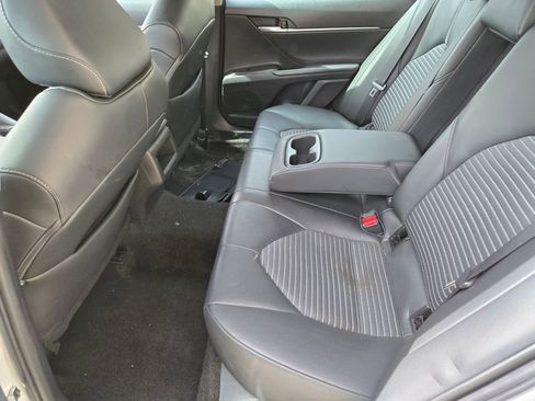 Used 2023 Toyota Camry SE image 7
