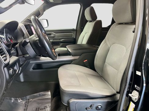 Used 2022 RAM 1500 Big Horn AWD/4WD image 19