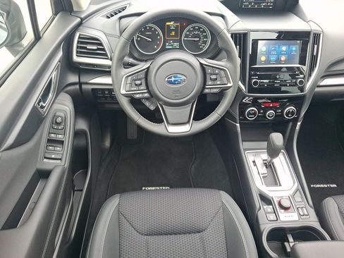 Certified 2023 Subaru Forester Premium AWD/4WD image 11