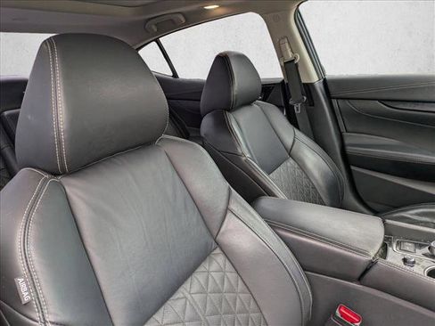 Used 2022 Nissan Maxima Platinum w/ Sport Mat Group image 17